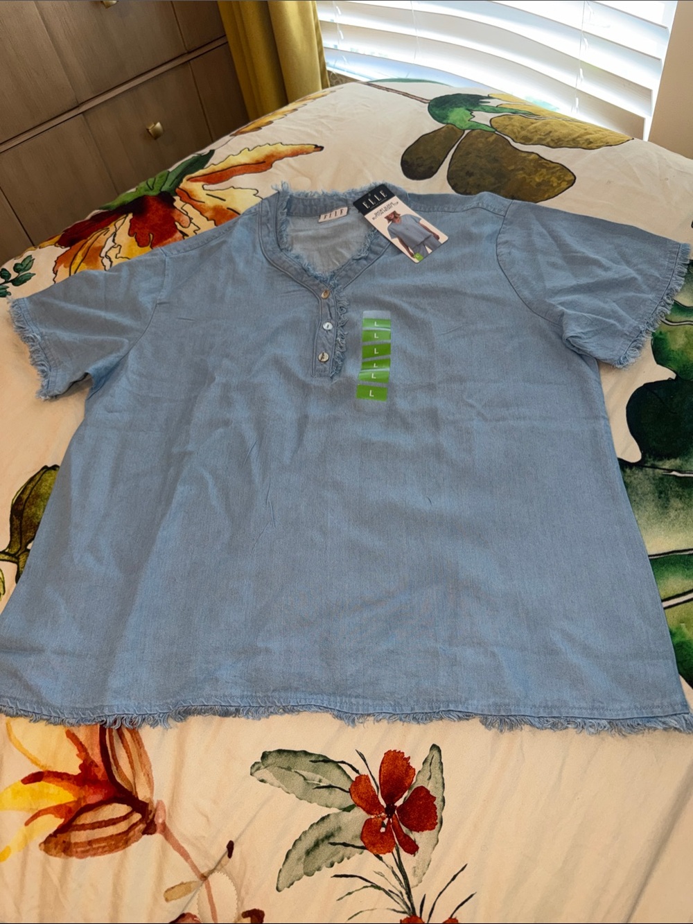 NWT - Elle Light Blue Short Sleeve Frayed Edge Henley Top - Large